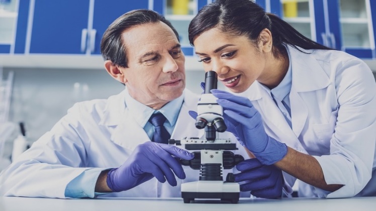 Agricultural Biotechnology: Careers at the Intersection of DNA Technology and Farming